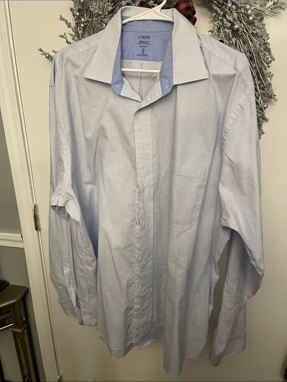 Chaps Men’s Light Blue Micro-Pattern Dress Shirt